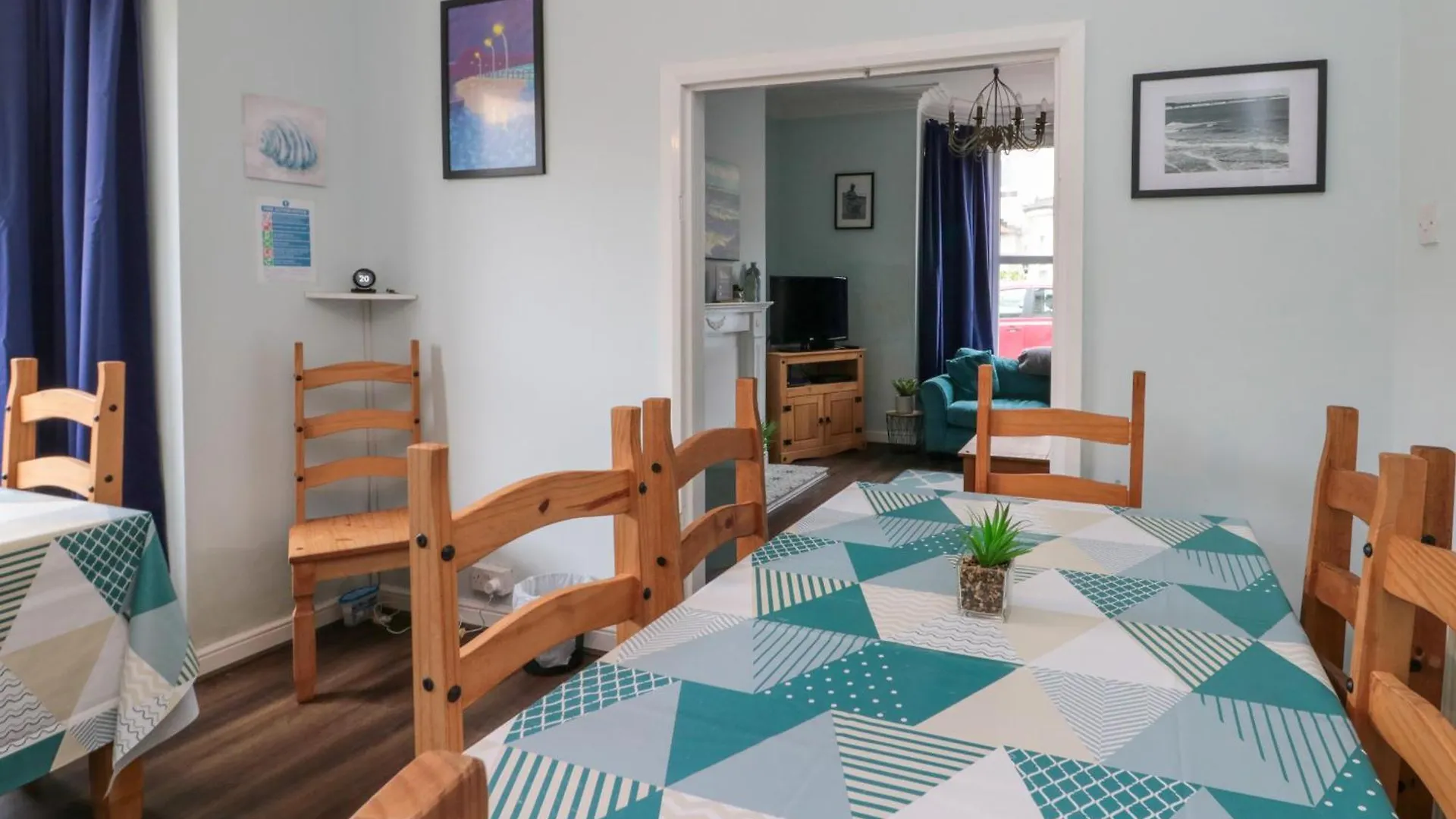 Holyrood Lodge Bridlington